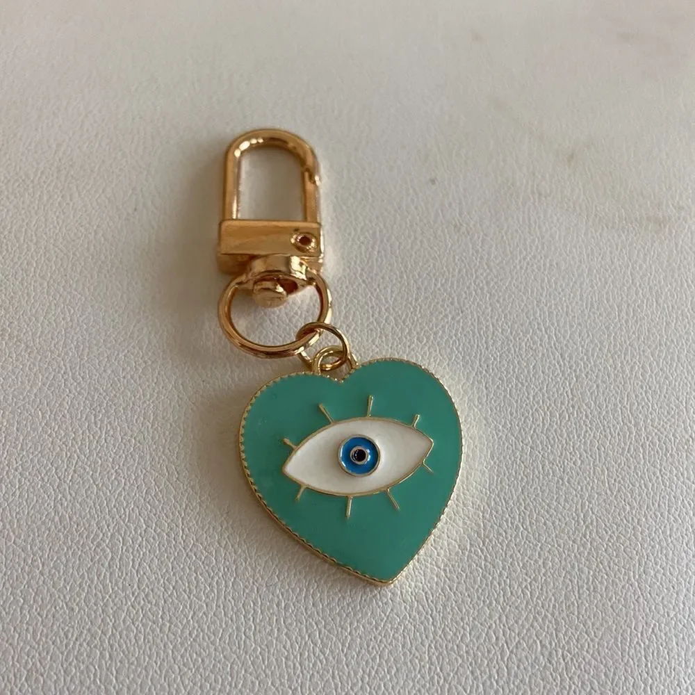 Fashion jewelry key holder Evil eye 🧿 enamel heart design